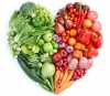 Coração feito com frutas legumes e vegetais 
